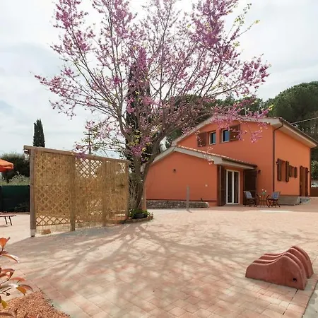 Semesterbostad Casa Melatina Toscanaonehh